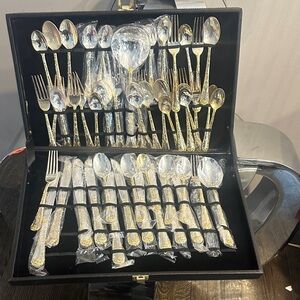 William Rogers and son Flatware silverware GOLD PLATED 50 pices